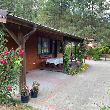 Domek Letniskowy Nad Jeziorem Wiejskim Lakie Exterior photo